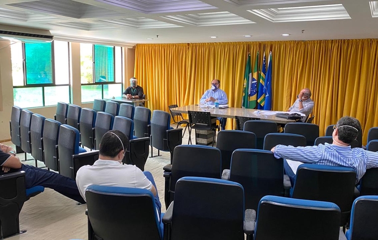 Reunião para tratar da volta do futebol no RN contou apenas com América e ABC