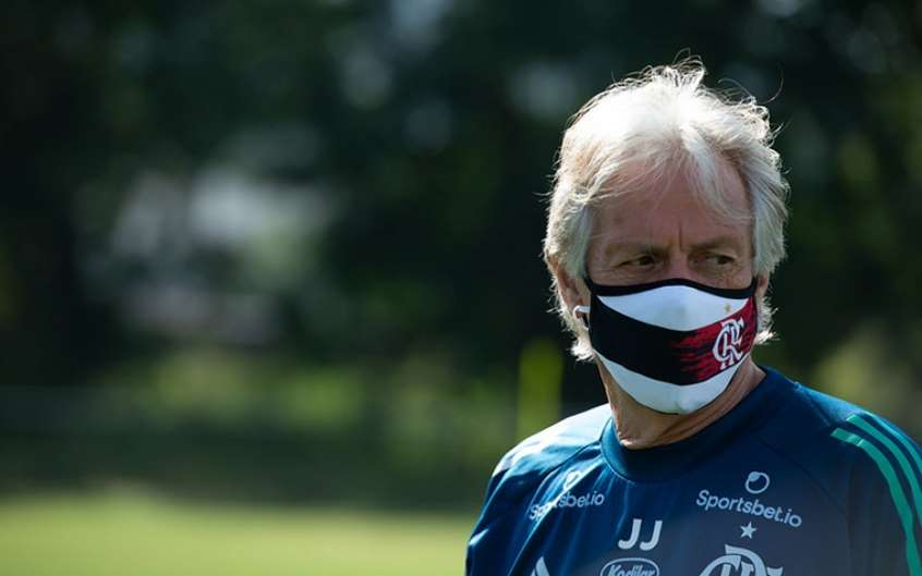 Time europeu está disposto a pagar multa rescisória de Jorge Jesus, diz TV