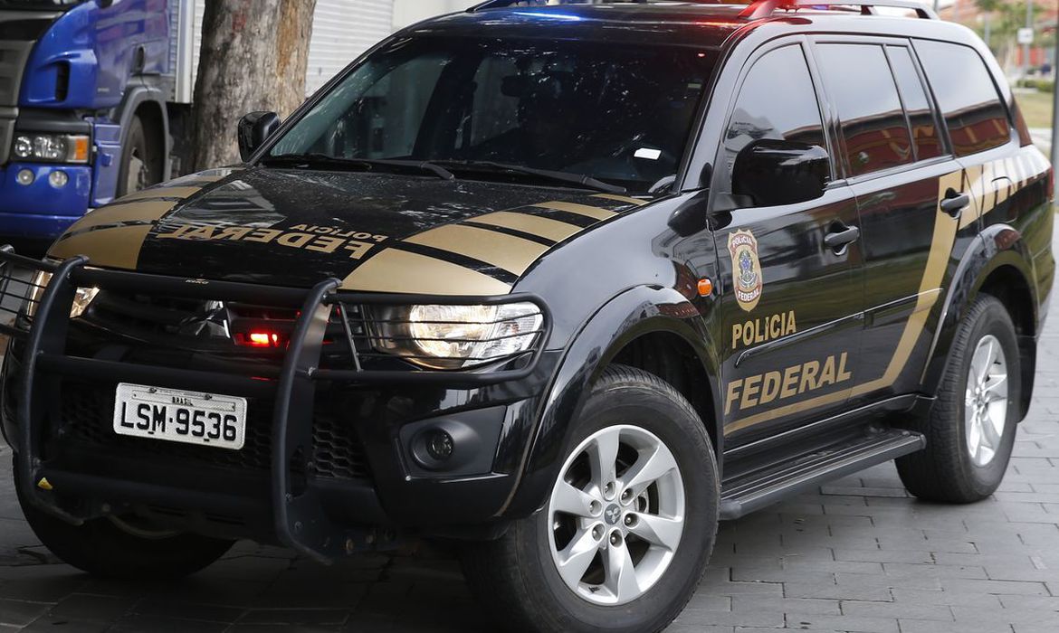 PF cumpriu seis mandados de prisão em Operação Fiat Lux