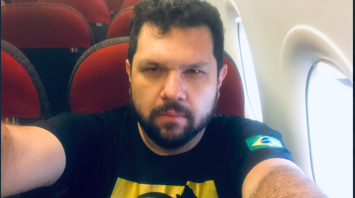 PF prende blogueiro bolsonarista em inquérito que apura atos antidemocráticos