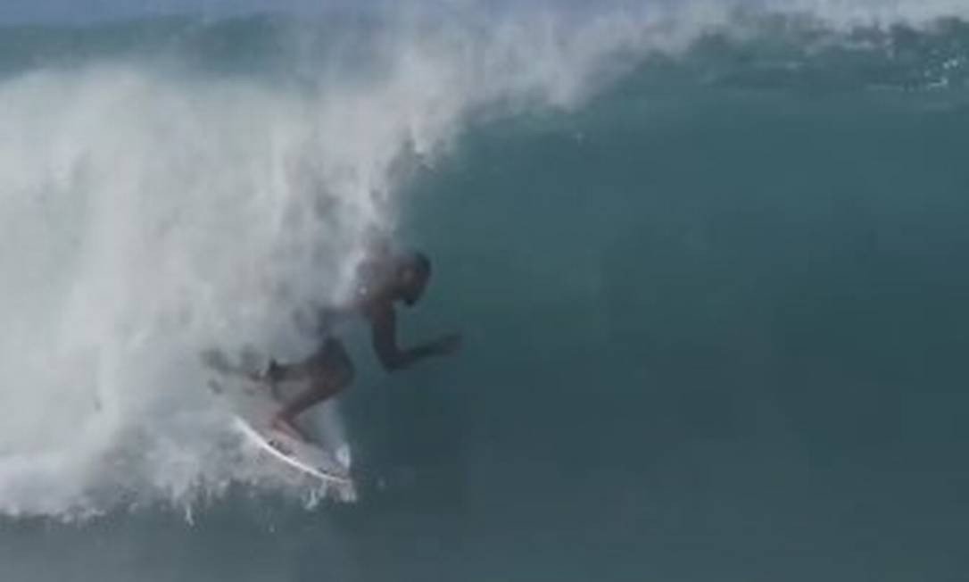 Surfista potiguar leva susto com tubarão ao surfar no Rio