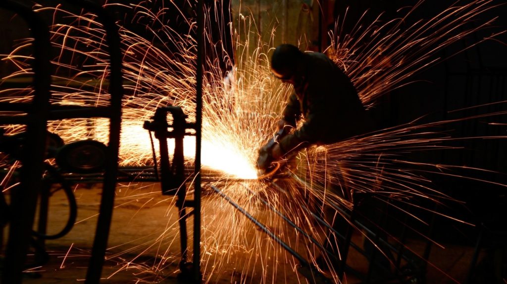 Faturamento da indústria cresceu 11,4% em maio, afirma CNI