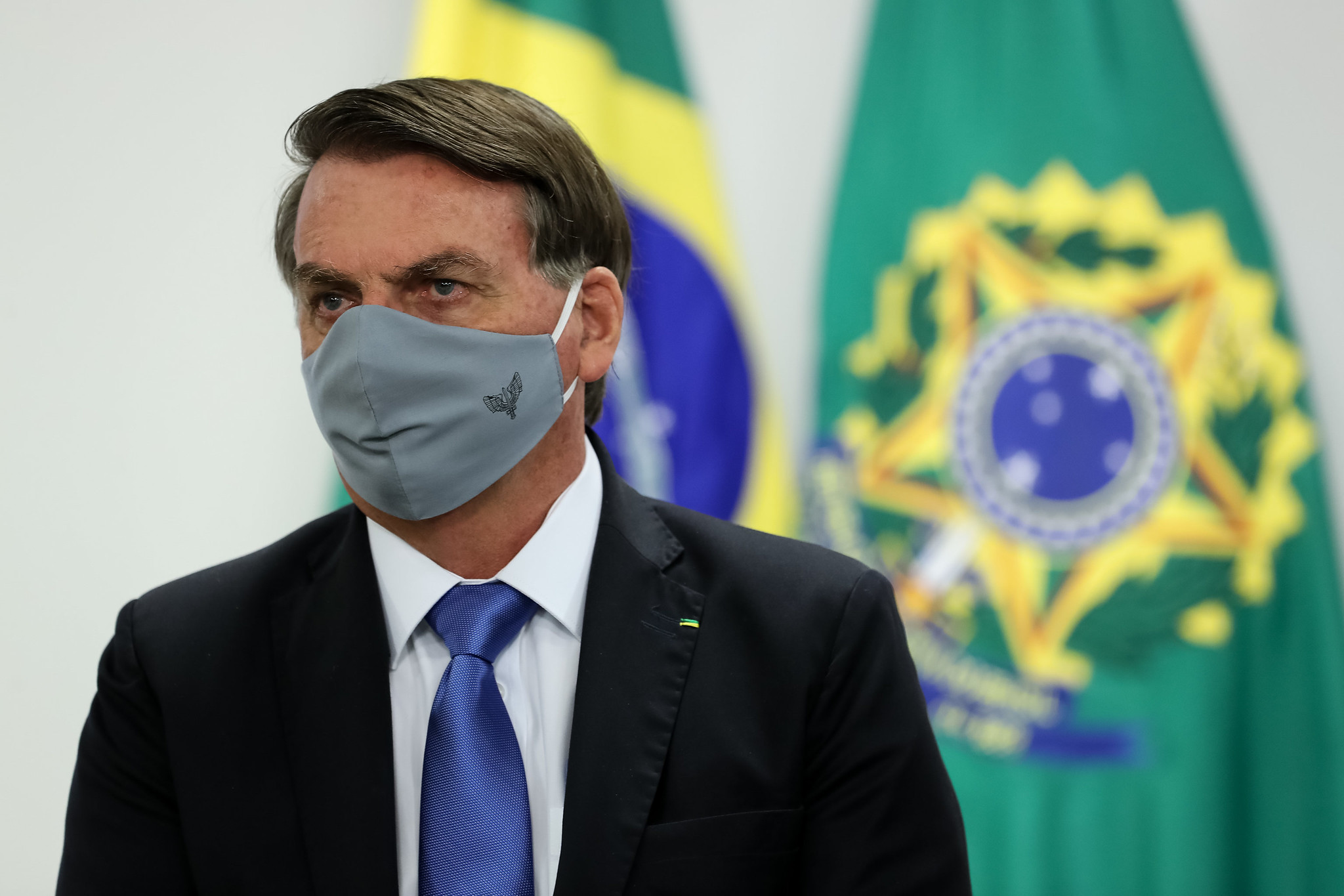 Presidente Jair Bolsonaro testa positivo para Covid-19