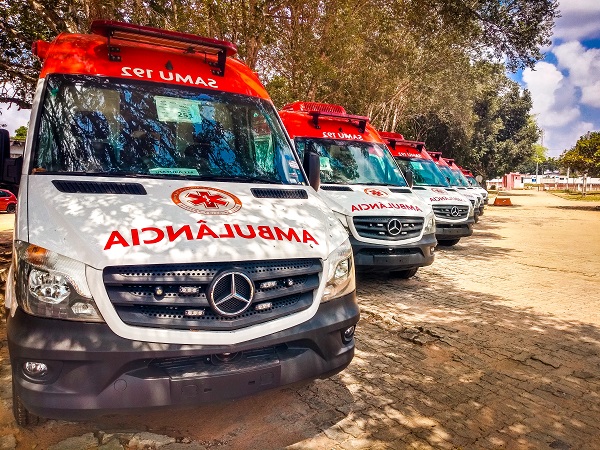 VÍDEO: Governo do RN aluga ambulâncias a empresa sem carros, denuncia deputado