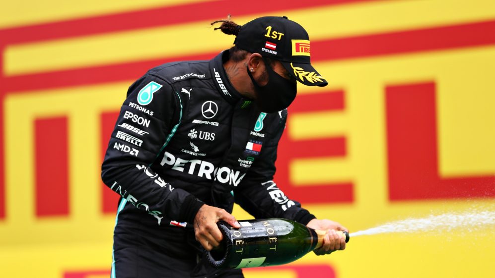 Hamilton vence GP da Estíria e mira em recorde de Schumacher