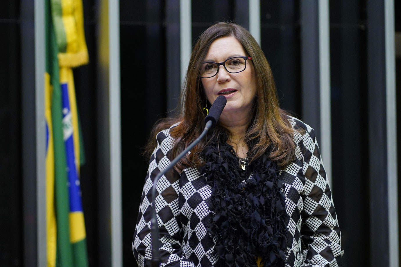 Deputada critica procurador do RN contrário a reabertura, mas que foi a academia