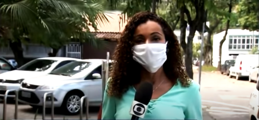Repórter da Globo cai no riso ao vivo, ao noticiar prisão de garota de programa