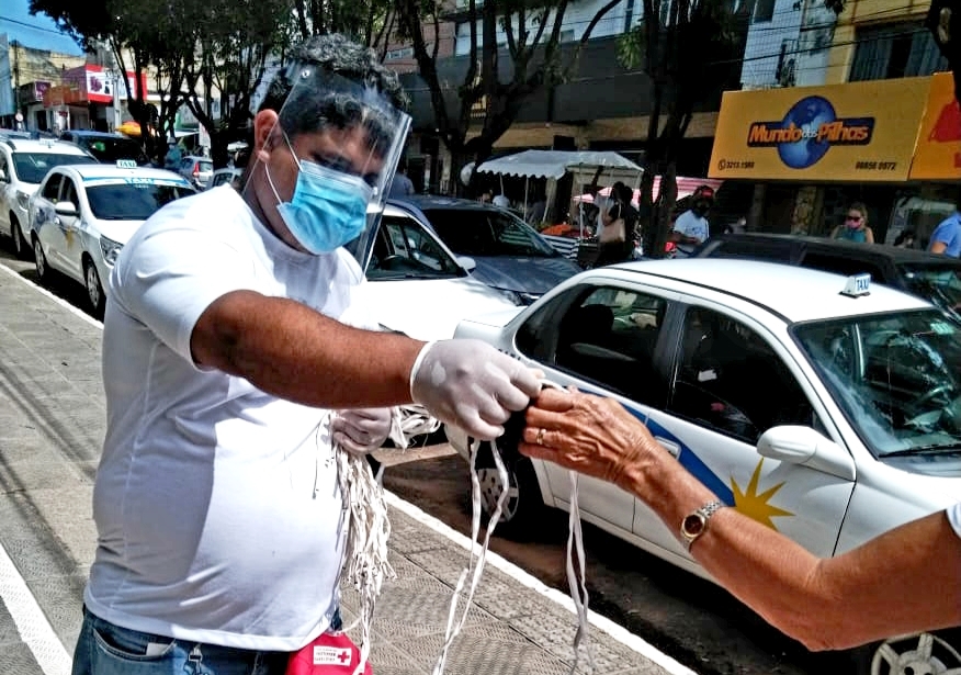 Oficinas do Pró-Sertão iniciam produção de mais 2 milhões de máscaras para o RN