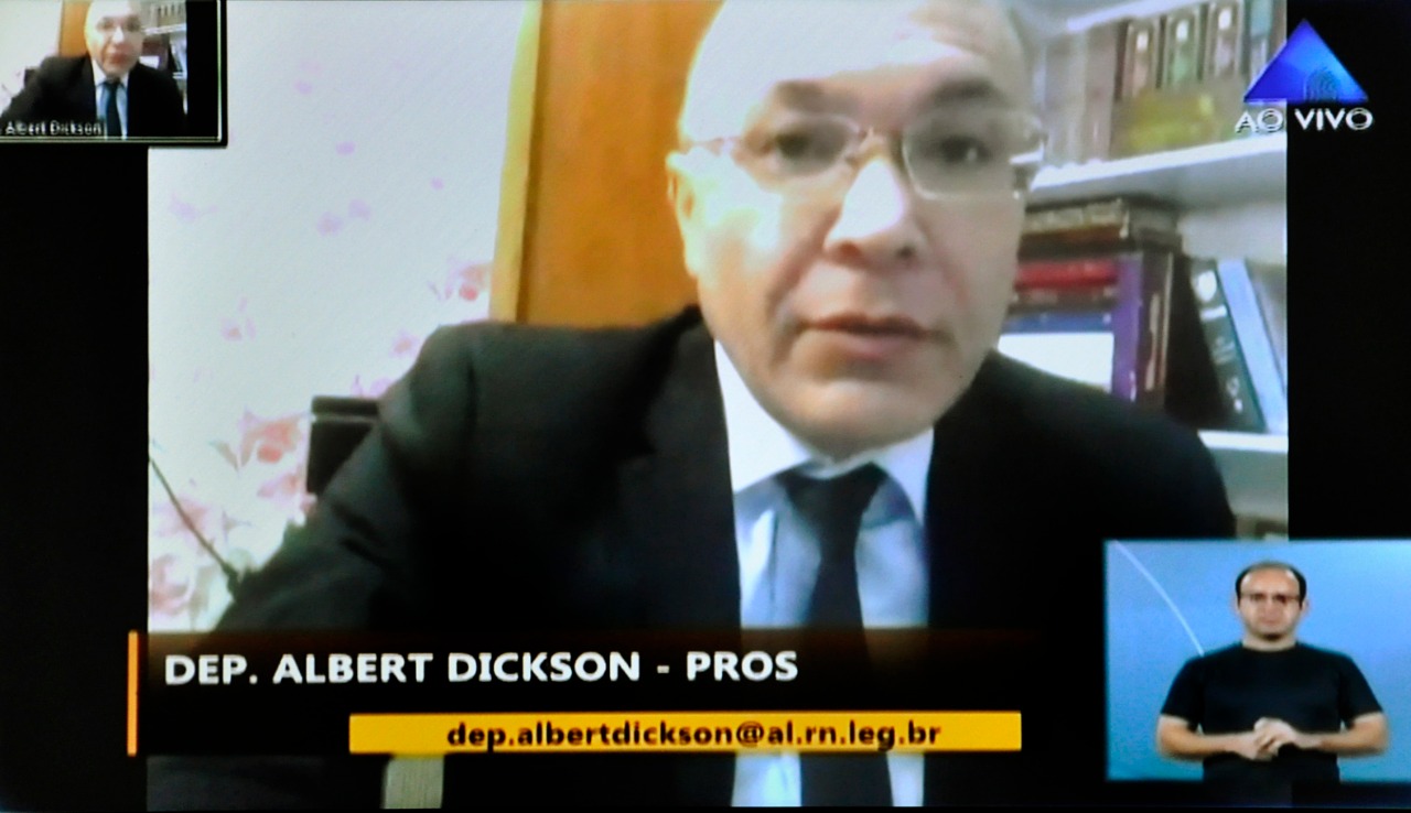 Deputado do RN vai à Justiça para liberar compra da Ivermectina sem receita