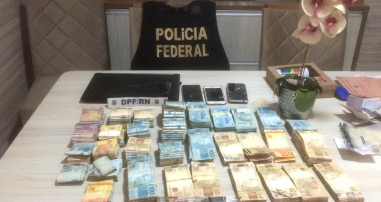 PF apreende cigarro contrabandeado em cidade do RN; carga avaliada em R$ 3,4 mi