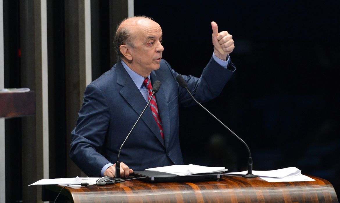 Toffoli suspende investigações sobre senador José Serra