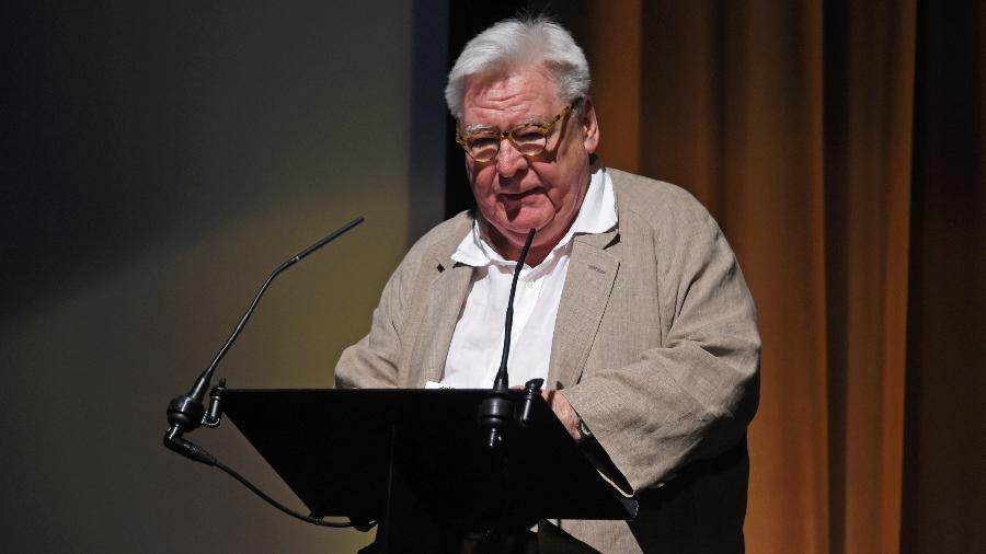 Diretor de cinema consagrado morre aos 76 anos