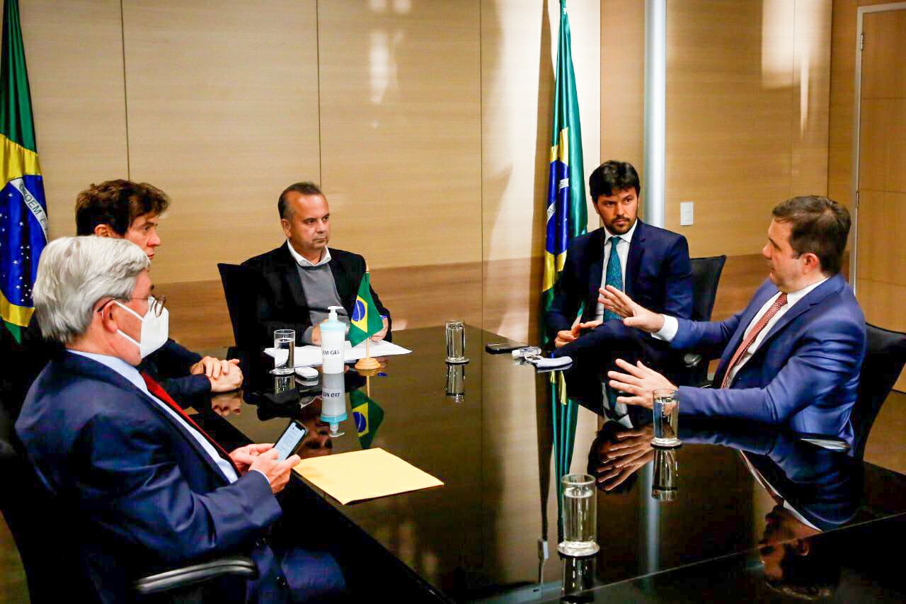 Galeno discute com Rogério Marinho construção da Barragem Poço do Varas