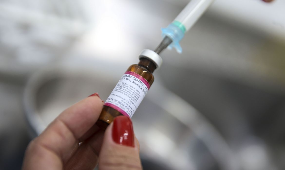 Rússia diz que registrará vacina da a covid-19 na semana que vem
