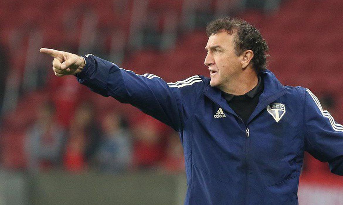 Cuca é o novo técnico do Santos e pode estrear no domingo