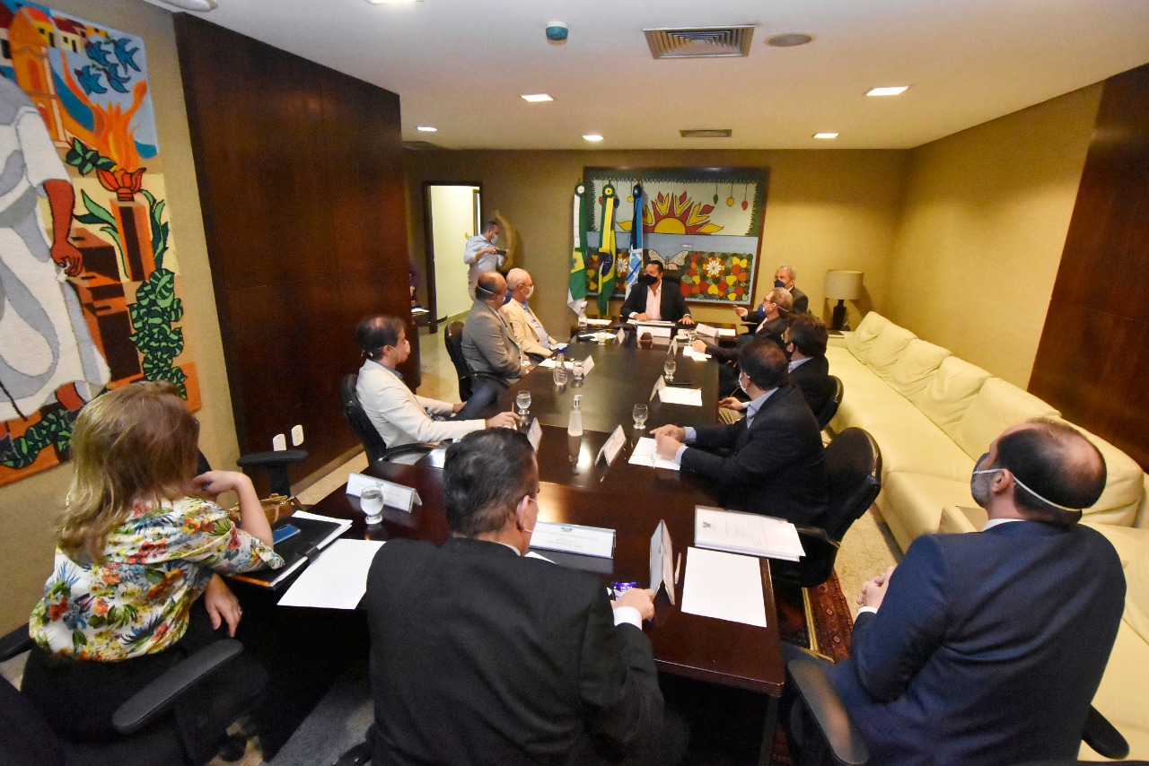 Ezequiel garante apoio a lei das micro e pequenas empresas