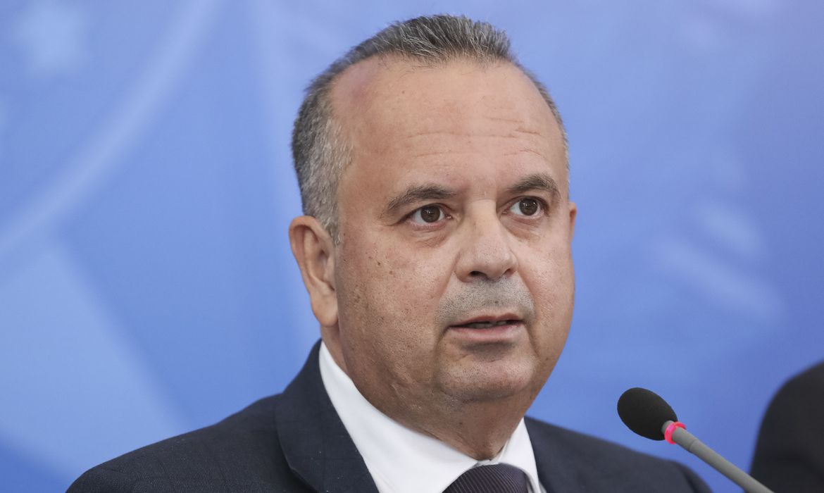 Governo quer regulamentar marco do saneamento em setembro, diz Rogério Marinho