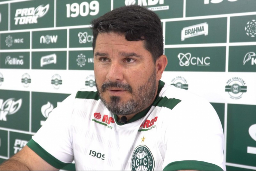 Cai o primeiro técnico do Campeonato Brasileiro 2020