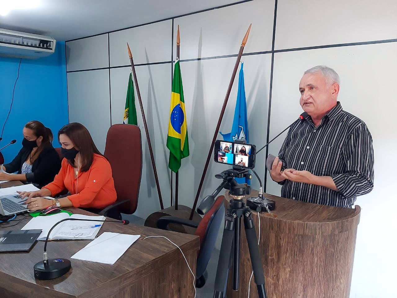Sindcomércio entrega Lei Geral da Micro e Pequena Empresa à Câmara de Macaíba