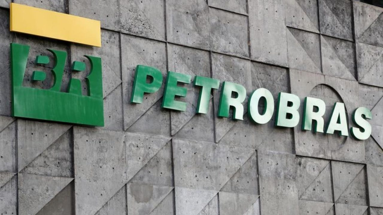 Setor empresarial recebe com otimismo anúncio de venda de ativos da Petrobras