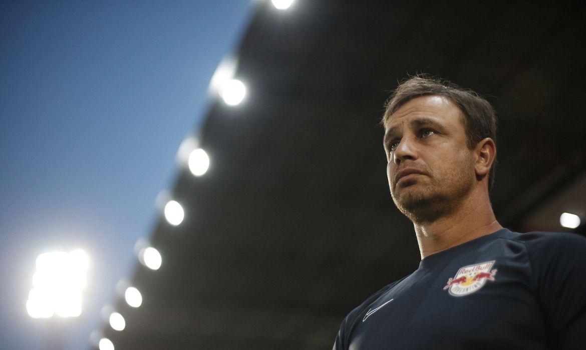 Mais um técnico é demitido no Brasileirão; quinto em seis rodadas