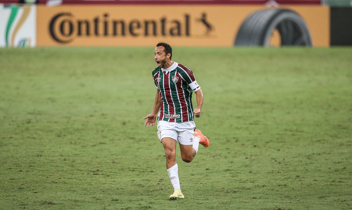 Fluminense estende contrato com jogador de 39 anos até o fim de 2021