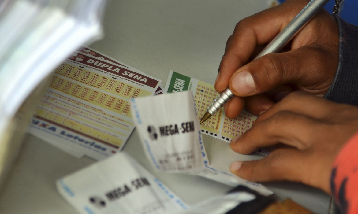 Mega-Sena pode pagar R$ 95 milhões neste sábado; veja como apostar