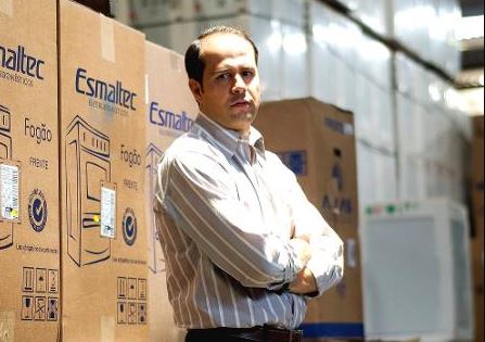 Juiz autoriza o arrombamento da casa de fundador da Ricardo Eletro