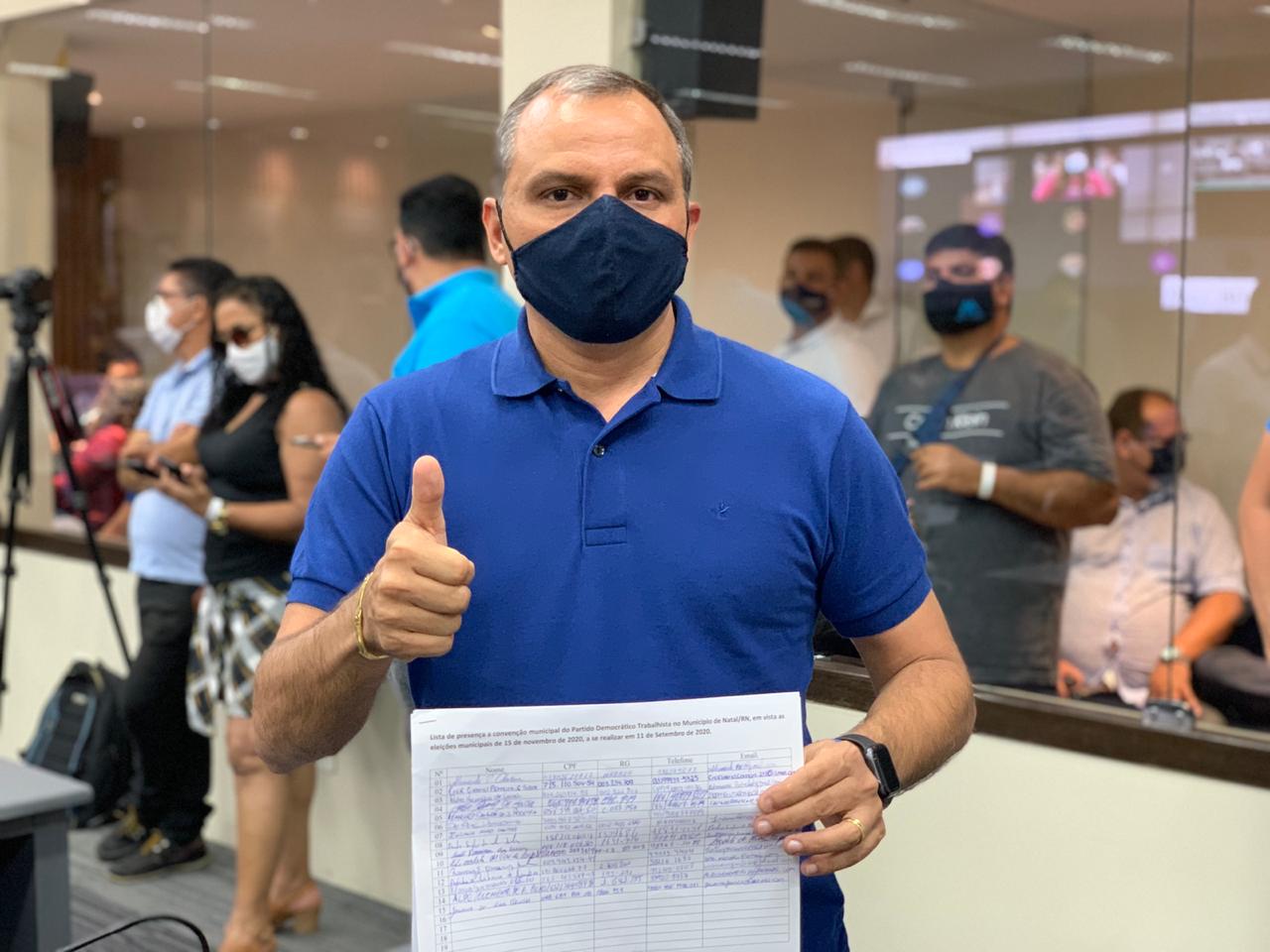 Em convenção, PDT oficializa candidatura de Aldo Clemente a vereador de Natal