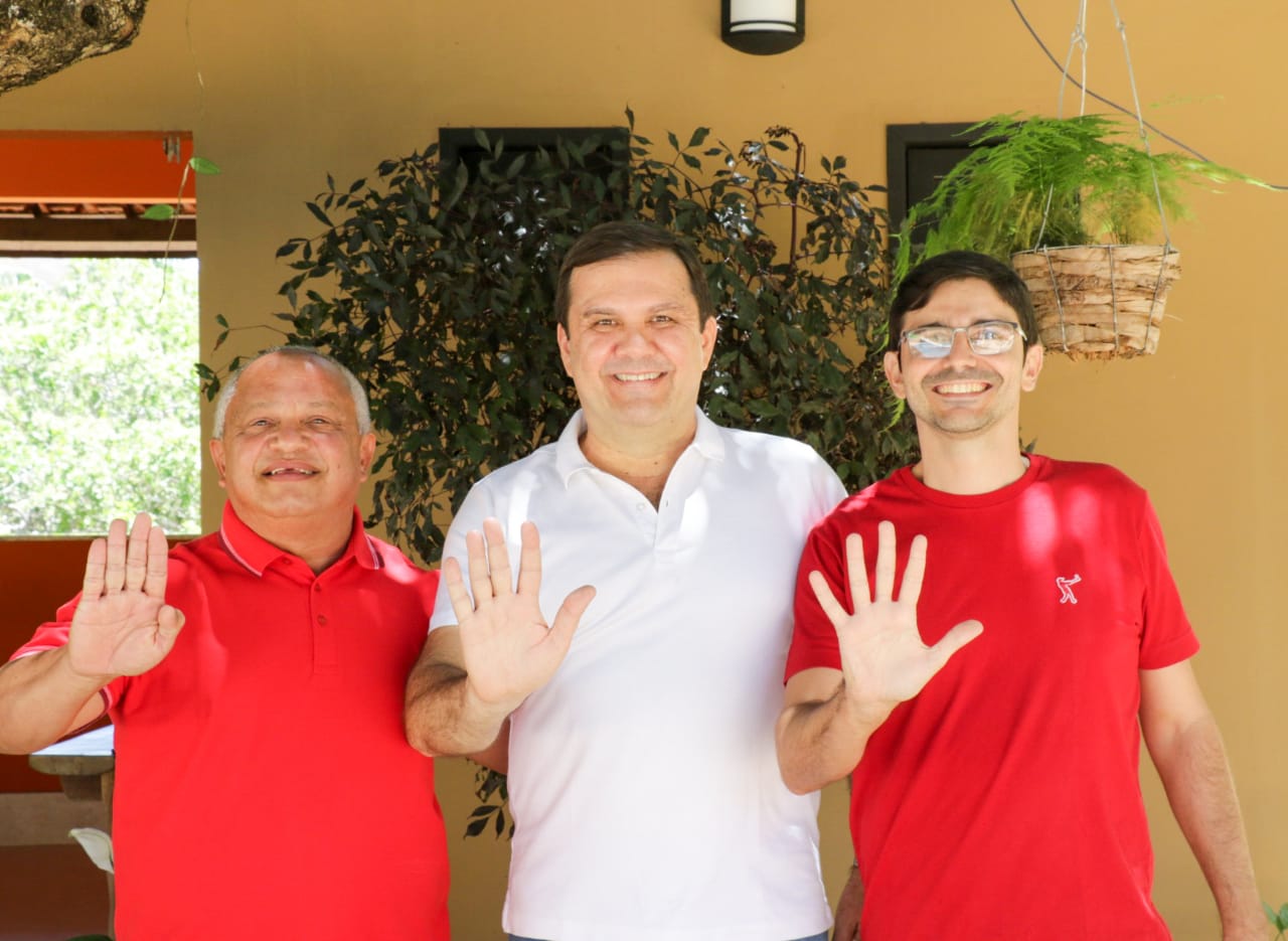 Deputado Galeno Torquato apresenta chapa puro-sangue em São Miguel