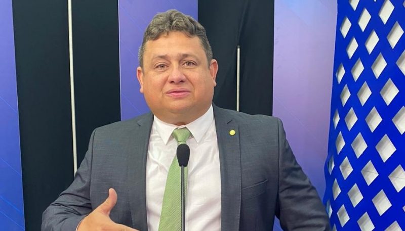 Ex-secretário do RN comete gafe em debate na PB: 'Corrupção deve ser praticada'