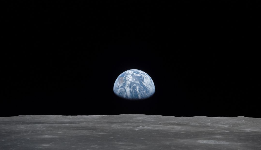 Planetários de todo o país fazem exibição online nesta terça