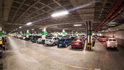 TJ decide que shopping pode cobrar estacionamento sem mínimo de 30 minutos