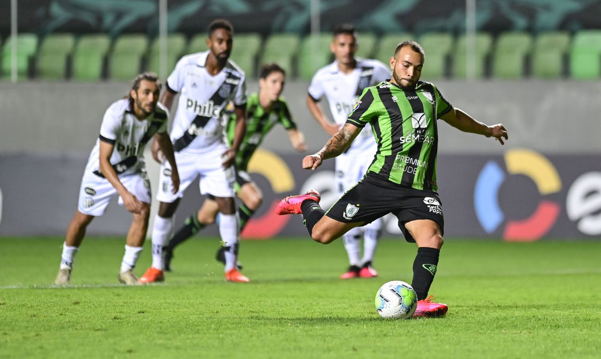 Copa do Brasil: América-MG vence Ponte Preta e avança