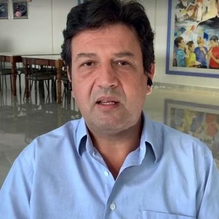 Mandetta alertou Bolsonaro sobre 180 mil mortes: 'Reação foi negacionista'