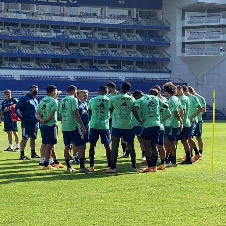 Fla tem novo caso de covid-19 e prepara bateria de testes nesta sexta