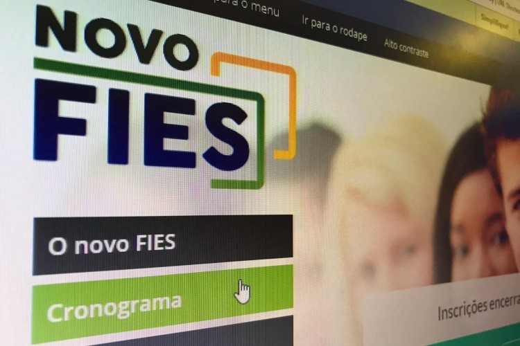 MEC publica edital do Fies com 50 mil vagas remanescentes