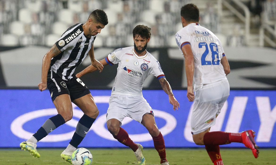 Brasileiro: Bahia vence Botafogo por 2 a 1