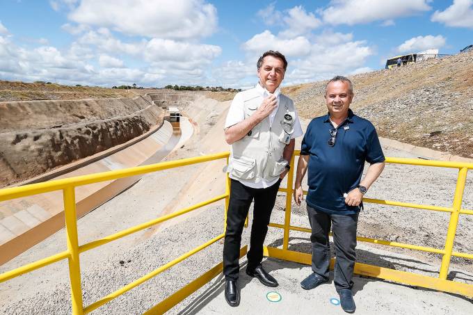 Rogério Marinho quer agilizar licitação para levar água para cidades do Seridó