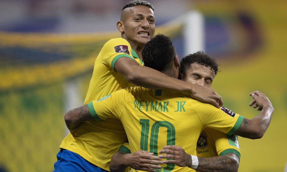 Brasil goleia a Bolívia por 5 a 0 na estreia das Eliminatórias da Copa do Mundo