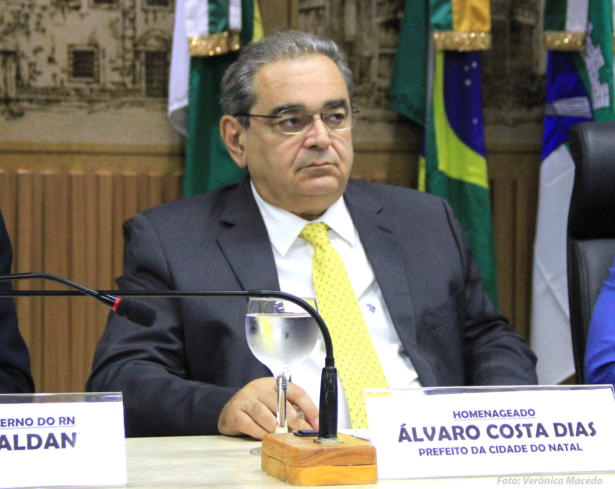 Juíza nega  a Álvaro Dias direito de resposta em propaganda de adversário