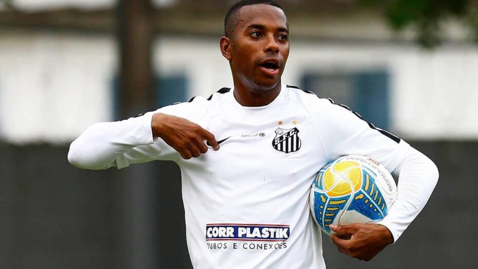 Santos é criticado na web após anunciar Robinho, condenado por violência sexual