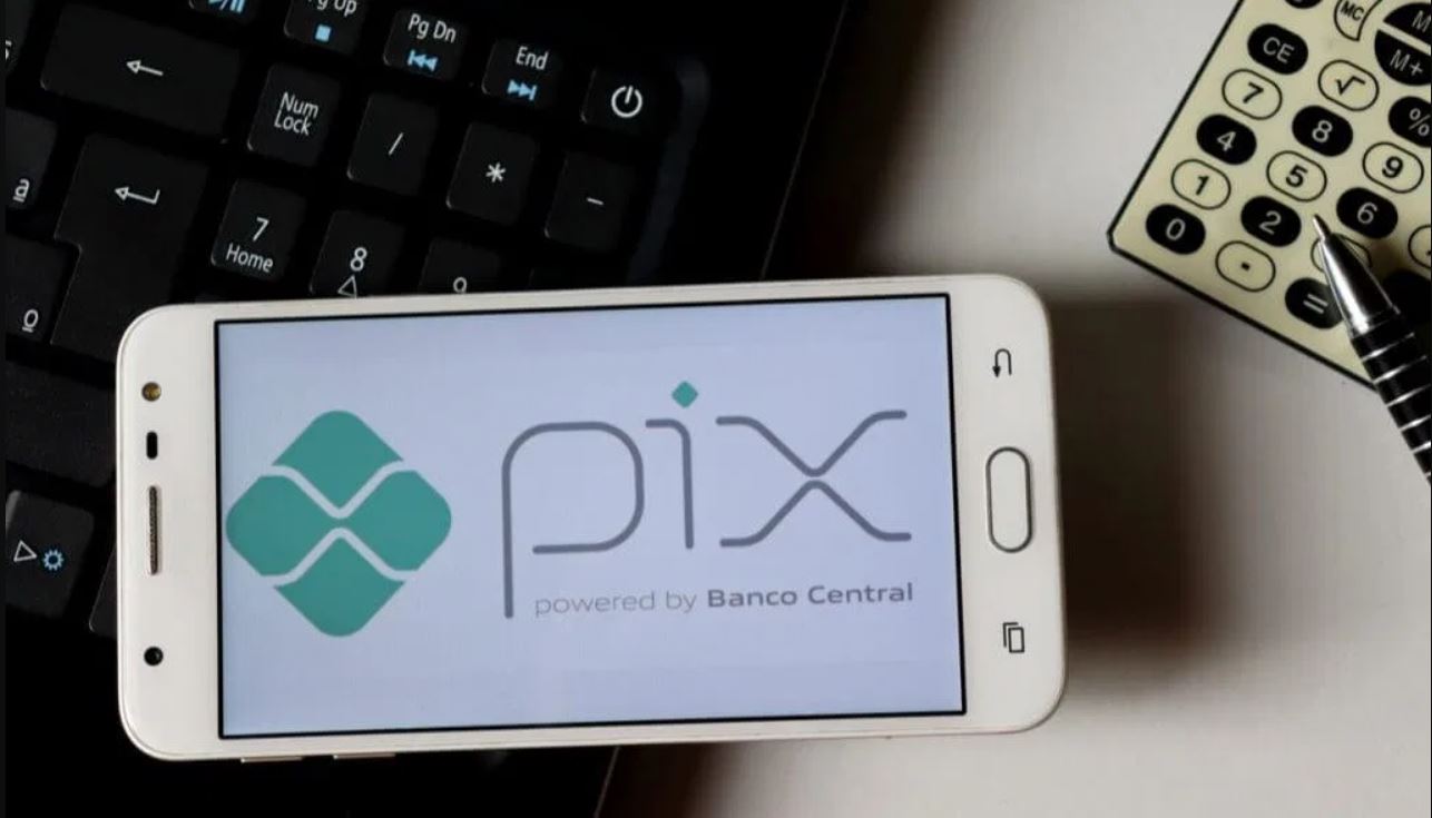 PIX: conheça os impactos da tecnologia para pessoas físicas,  empreendedores