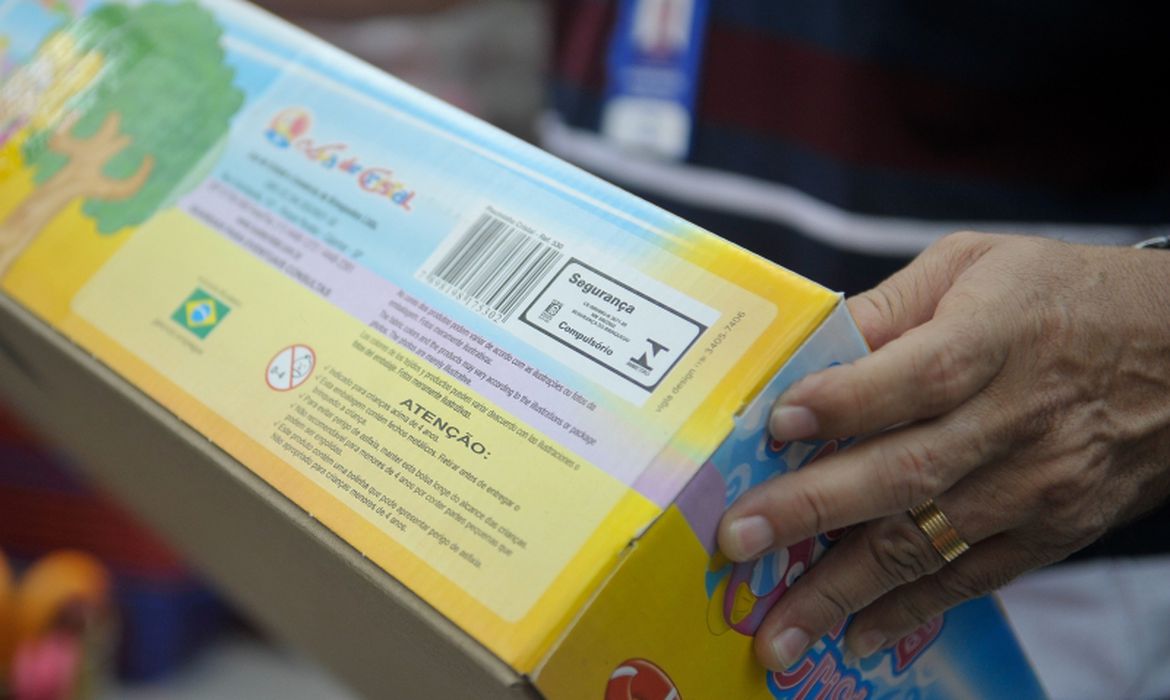 Dia das Crianças: especialista dá dicas para compra segura na internet