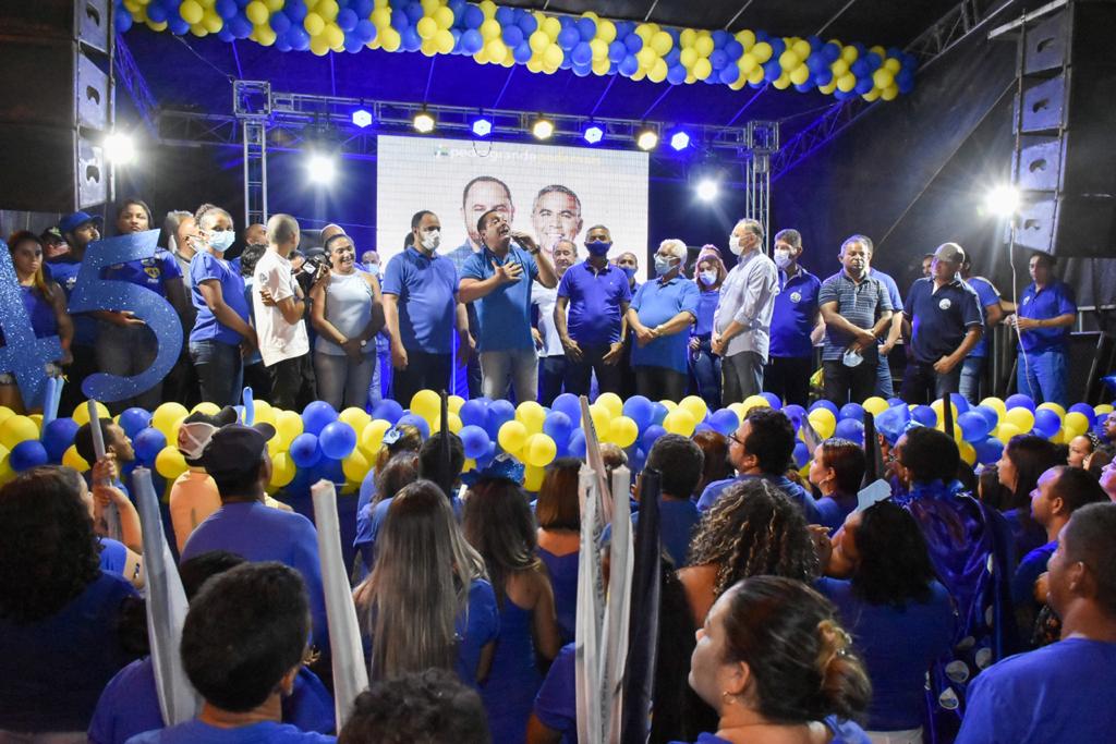 Presidente da Assembleia participa de mobilização política em Pedra Grande