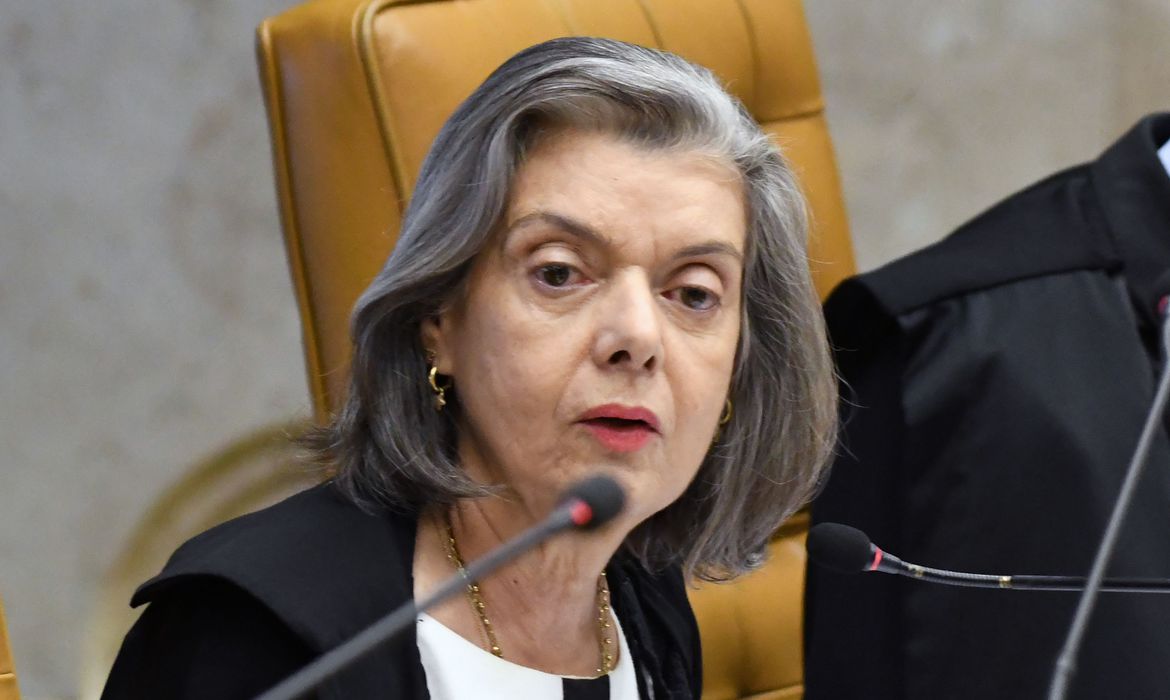 Cármen Lúcia nega pedido para tirar tornozeleira eletrônica de Flordelis
