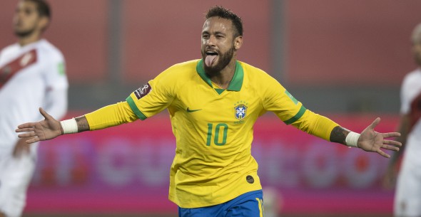 Neymar supera Ronaldo e se torna 2º maior artilheiro da seleção