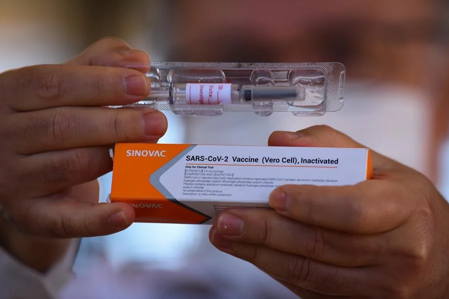 Ministério da Saúde anuncia que vai comprar 46 milhões de doses da CoronaVac