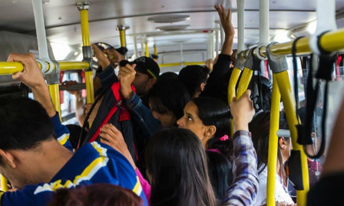 STTU autoriza serviços de transporte público até fim da greve dos rodoviários