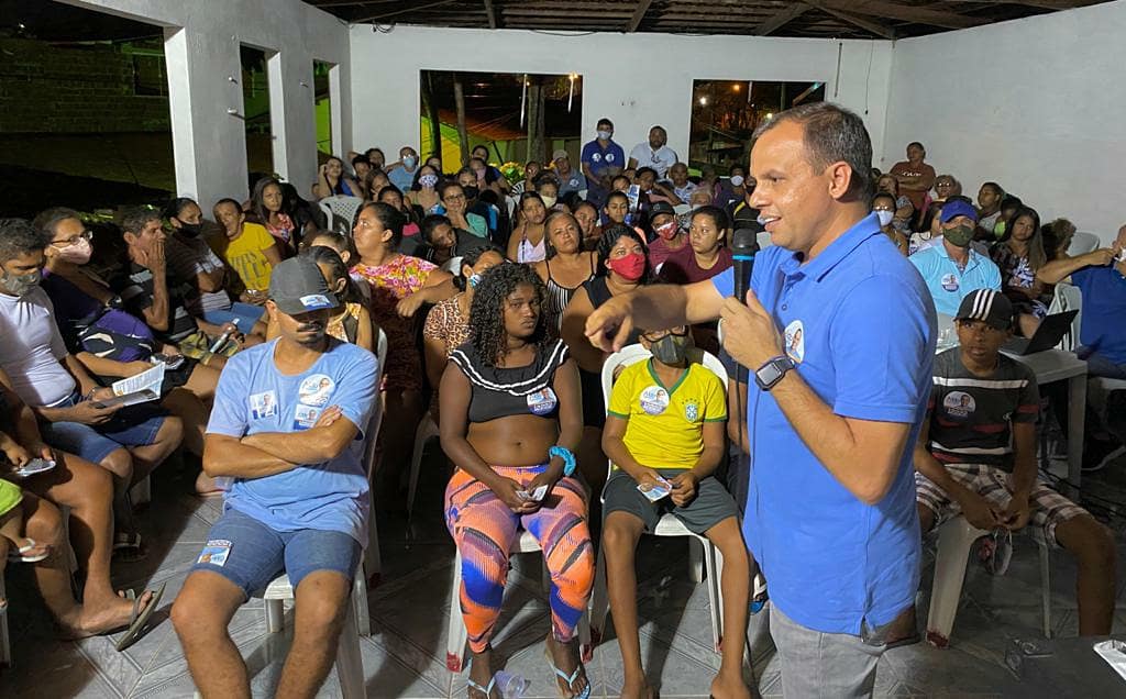 Candidato a vereador Aldo Clemente registra em cartório propostas para Natal